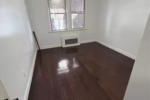 1826 Mulford Ave, Bronx, NY 10461 - Photo 9