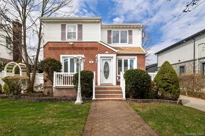 93 Kenneth Place, New Hyde Park, NY 11040 - Photo 1