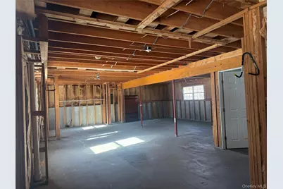 2 New Street, Holtsville, NY 11742 - Photo 21