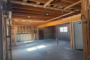 2 New St, Holtsville, NY 11742 - Photo 21