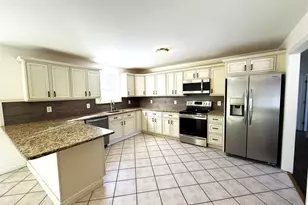 2 New St, Holtsville, NY 11742 - Photo 3