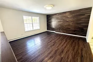 2 New St, Holtsville, NY 11742 - Photo 11