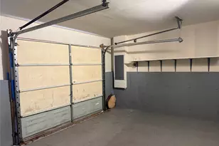 2 New St, Holtsville, NY 11742 - Photo 27