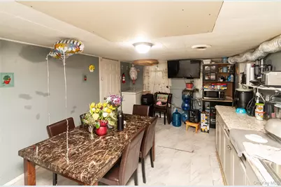 46 Hasbrouck Street, Newburgh, NY 12550 - Photo 21