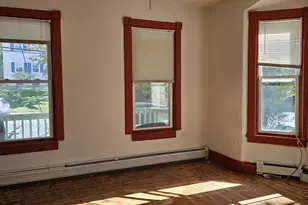 156 N Clinton St, Poughkeepsie, NY 12601 - Photo 3