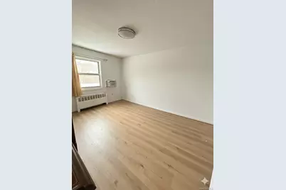 68-56 140 Street #Upper, Kew Gardens, NY 11367 - Photo 5