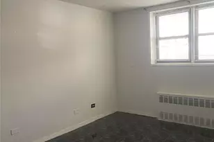 152-72 Melbourne Ave, Kew Gardens, NY 11367 - Photo 9