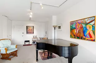 2400 Johnson Ave, Bronx, NY 10463 - Photo 9