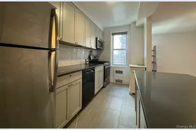 35-40 75th Street #3B, Jackson Heights, NY 11372 - Photo 3