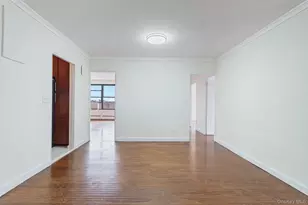 61-15 98th St, Rego Park, NY 11374 - Photo 7