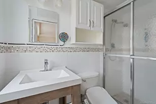 61-15 98th St, Rego Park, NY 11374 - Photo 19