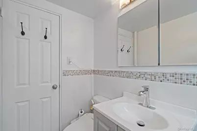 61-15 98th Street #8J, Rego Park, NY 11374 - Photo 15