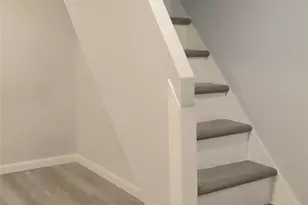 225-09 Murdock Ave, Queens Village, NY 11429 - Photo 17