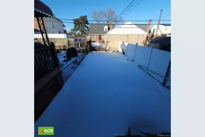 22509 Murdock Avenue, Queens Village, NY 11429 - Photo 15