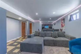 257-08 147th Ave, Rosedale, NY 11422 - Photo 21