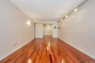 10 City Pl, White Plains, NY 10601 - Photo 5