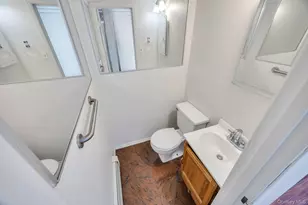 2 Almike Dr, Centereach, NY 11720 - Photo 17