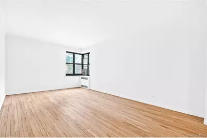 2 Greenridge Avenue #2P, White Plains, NY 10605 - Photo 11