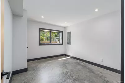 216 North Street, Greenport, NY 11944 - Photo 17