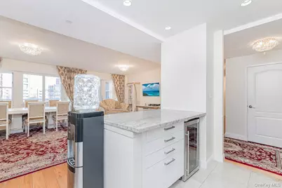 50 Oceana Drive W #3D, Brooklyn, NY 11235 - Photo 9