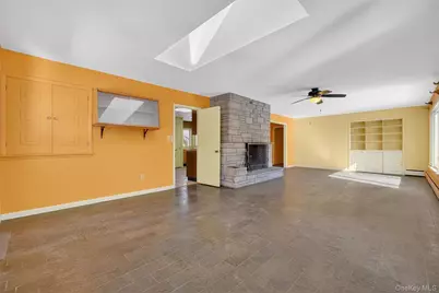 7 Wodenethe Drive S, Beacon, NY 12508 - Photo 11