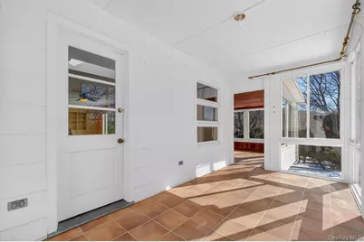 7 Wodenethe Drive S, Beacon, NY 12508 - Photo 27