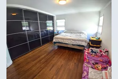 469 E Park Avenue #Upper, Long Beach, NY 11561 - Photo 33