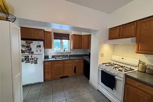 11 W Bridge St, Saugerties, NY 12477 - Photo 9