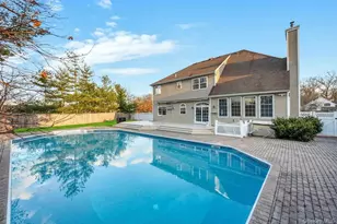 1 Crystal Ct, Smithtown, NY 11787 - Photo 11