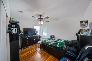 221 Amsterdam Ave, West Babylon, NY 11704 - Photo 7