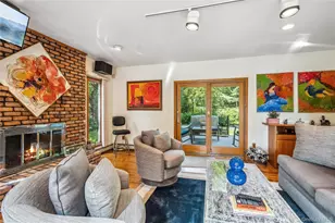 10 Tradewinds Dr, Bayville, NY 11709 - Photo 9