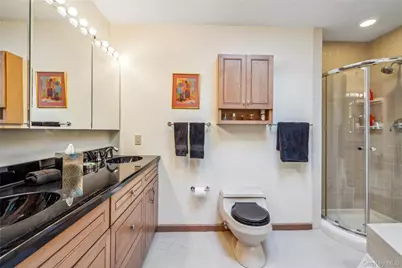 10 Tradewinds Drive, Bayville, NY 11709 - Photo 23