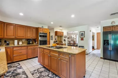 10 Tradewinds Drive, Bayville, NY 11709 - Photo 13