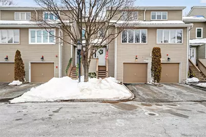 16 Village Green, Bardonia, NY 10954 - Photo 1