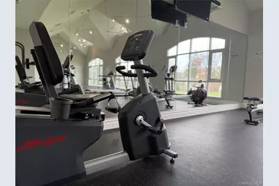 138 Weatherby Lane, Central Islip, NY 11722 - Photo 21