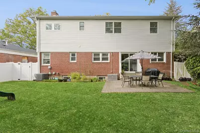 2539 Washington Avenue, Oceanside, NY 11572 - Photo 39