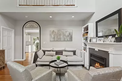 2539 Washington Avenue, Oceanside, NY 11572 - Photo 9