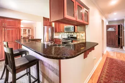 64 Furnace Woods Road, Cortlandt Manor, NY 10567 - Photo 7