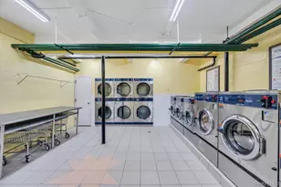 2 Birchwood Ct, Mineola, NY 11501 - Photo 25