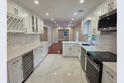 5 Bently Lane, Stony Brook, NY 11790 - Photo 5