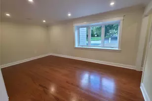 5 Bently Ln, Stony Brook, NY 11790 - Photo 11