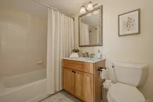 750 W Broadway, Long Beach, NY 11561 - Photo 21