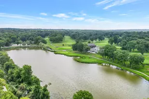 2 Greenbriar Ct, Middle Island, NY 11953 - Photo 27