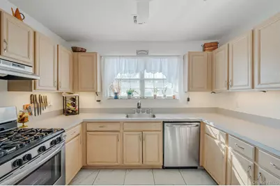 2 Greenbriar Court #2, Middle Island, NY 11953 - Photo 9