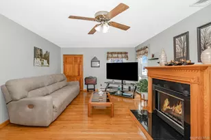 2907 Rhode Island Ave, Medford, NY 11763 - Photo 19