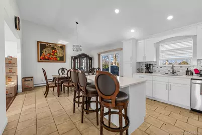 19 Summit, Farmingville, NY 11738 - Photo 3