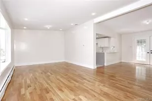 13 Woodland Pl, Airmont, NY 10952 - Photo 3