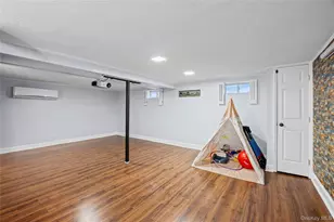 612 N Broome Ave, Lindenhurst, NY 11757 - Photo 23