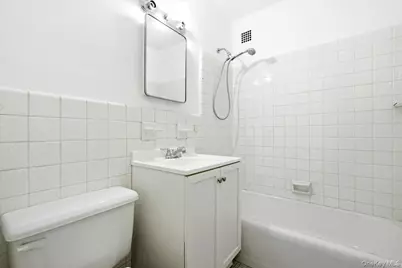 90-50 Union Turnpike #11L, Glendale, NY 11385 - Photo 25