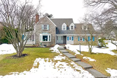 448 Abbey Road N, Manhasset, NY 11030 - Photo 1